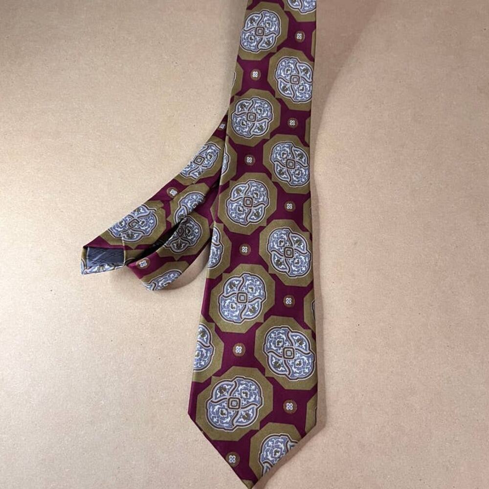 Pierre Balmain 100% silk neck tie maroon gold